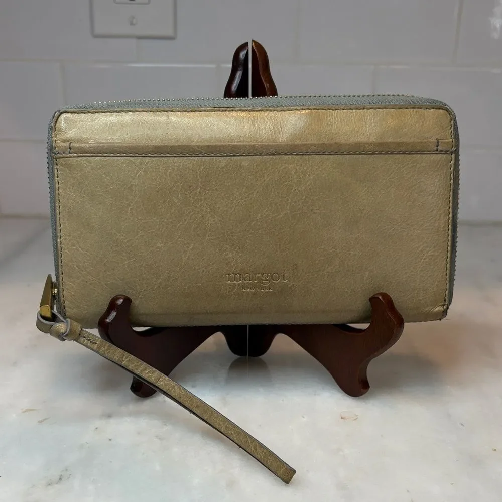 MARGOT New York Gabby Zip Around Wallet Wristlet Leather Neutral Beige Gold